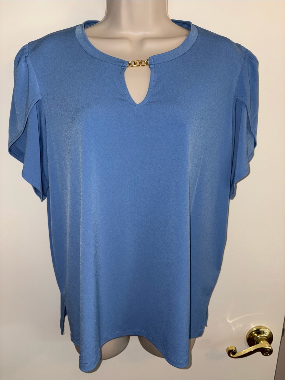 Michael Kors Sky Blue Short Sleeve Keyhole Top with Gold Chain